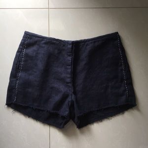 Biasa Bali linen shorts